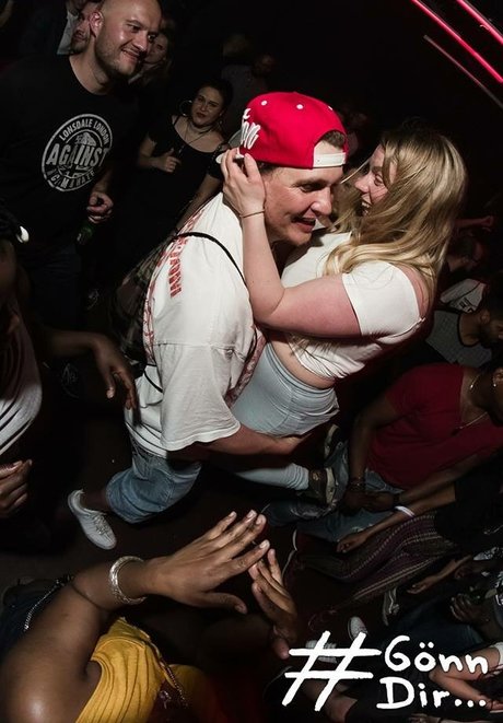 Laura Katz セクシーなポルノスター 写真