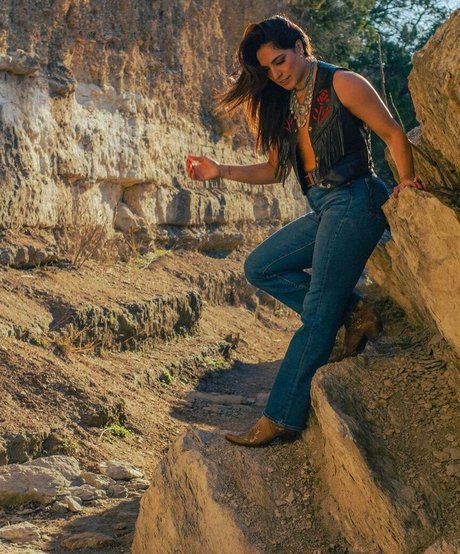 Raquel Rodriguez 高品質モデル 画像