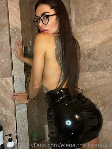 アジアの無料オンリーファンズ ヌード ギャラリー