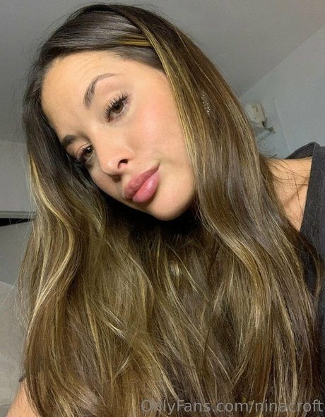 足 JOI オンリーファンズ セクシーヌード 写真