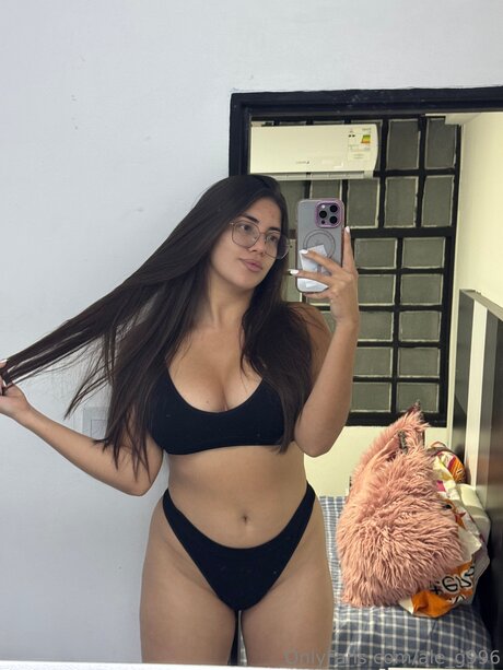 ale g996 完璧なポルノスター 写真