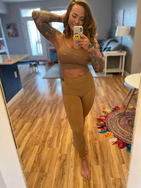 Miss Lindsay Q セクシーなスター 写真