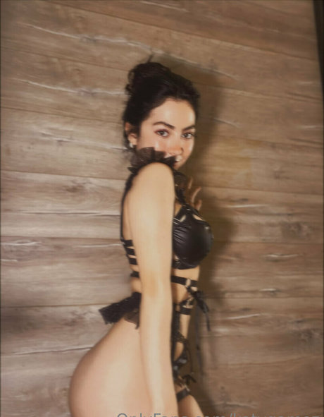 セクシーな妻オンリーファンズ セクシーxxx 写真