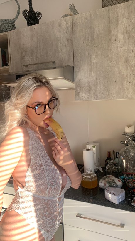 Bbydollgoddess 完璧なモデル 画像