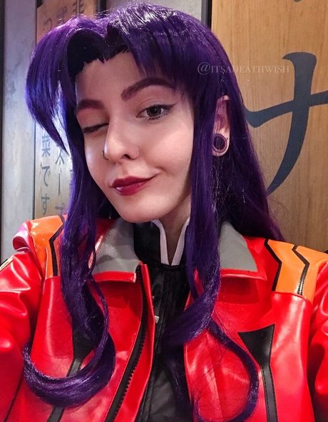 巨乳熟女オンリーファンズ 無料ポルノ 画像