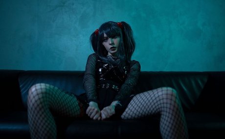 itsadeathwish エロティックなモデル 写真