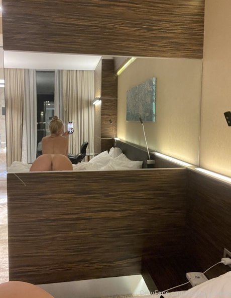 赤毛の異人種間オンリーファンズ えろ ギャラリー