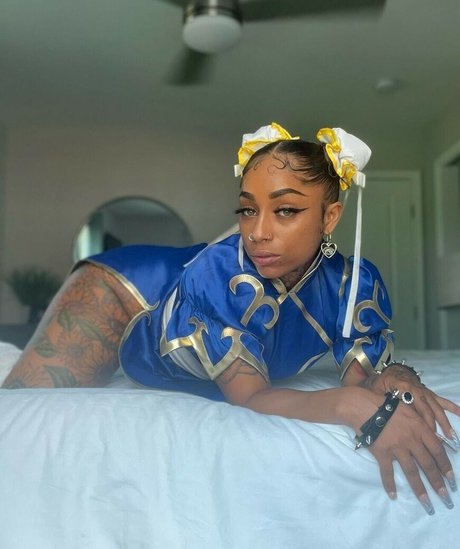 ニューハーフオンリーファン 素敵 写真