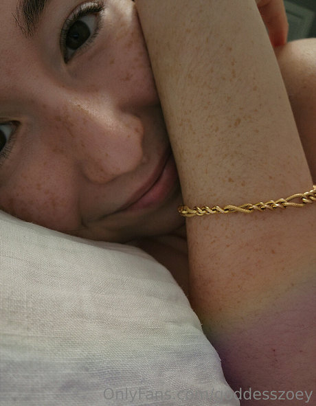 アウトドア 熟女 オンリーファンズ 無料セックス 画像