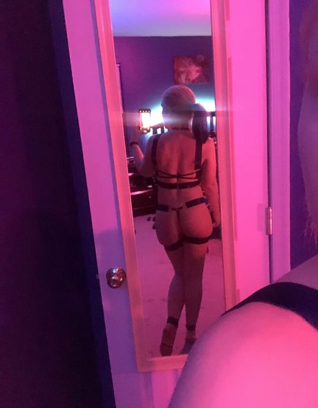 Vonka ヌードモデル 写真