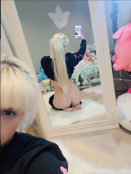 エボニー スロッピー オンリーファンズ ホットヌード 写真