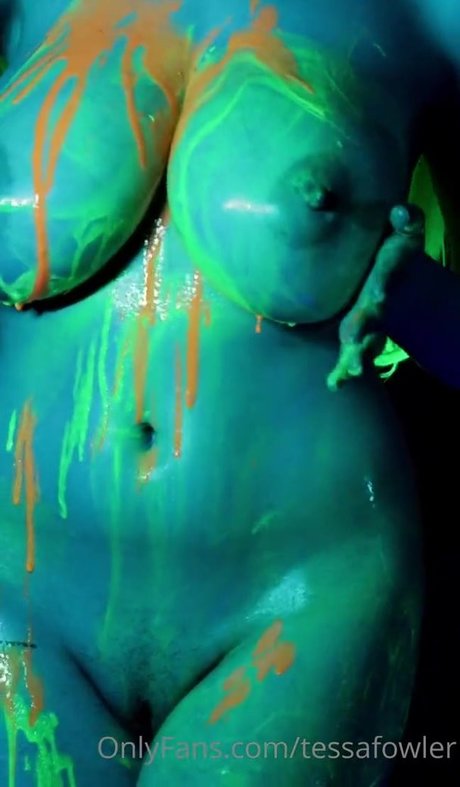 柔軟なティーンオンリーファン アートポルノ 写真