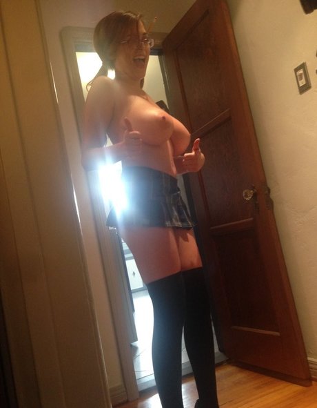 ニューハーフオンリーファン 無料エロ 写真