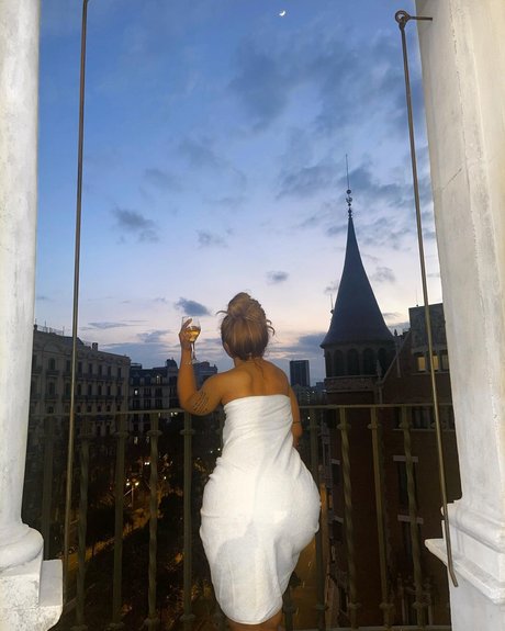 Esmee Dream セックスモデル 写真