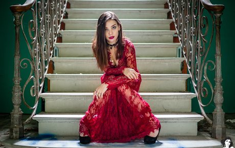 Pia Lora 最高のスター 写真