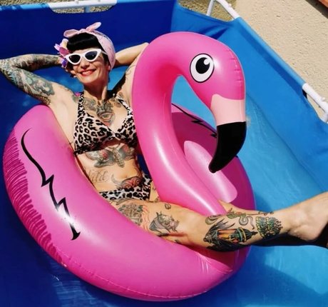 WildCat Tamara ポルノモデル アーカイブ