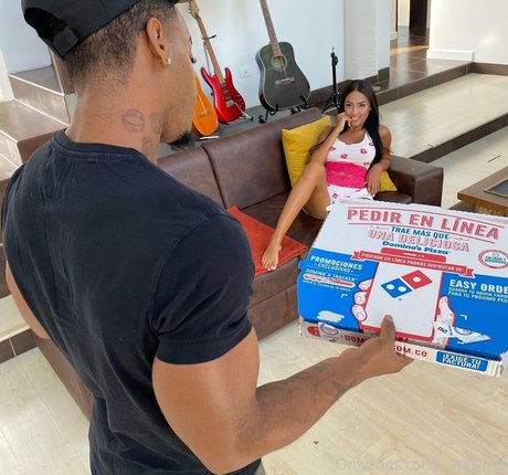 catalynaz 高品質のポルノスター 写真