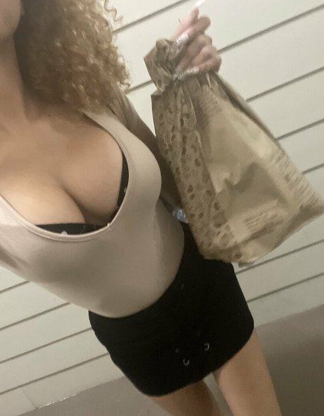 クソ野郎オンリーファンズ ホットセックス 写真