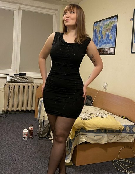 足 熟女 オンリーファンズ ホットセックス ギャラリー