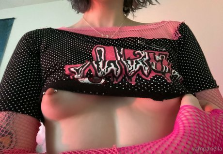 vamparie エロティックなスター 画像