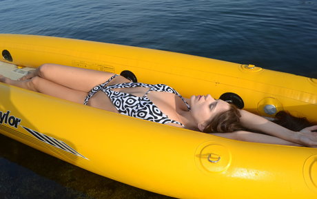 熟女のおっぱいオンリーファンズ アートポルノ 写真