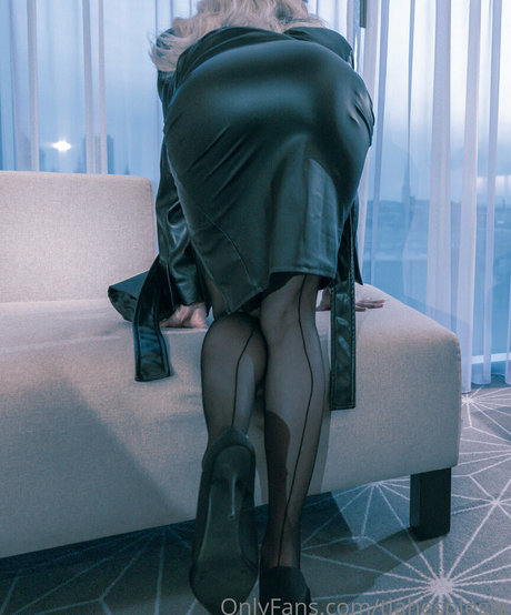 アマチュア寝取られオンリーファンズ 無料セクシー 画像