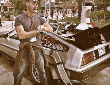 thehotwifehunt かわいいポルノスター 画像