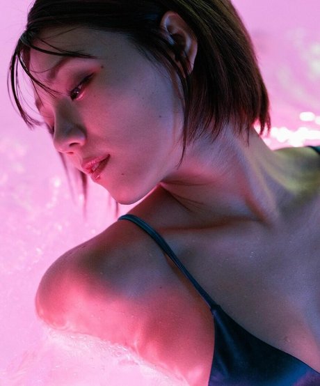 Narumi Ohkawa モデル 写真