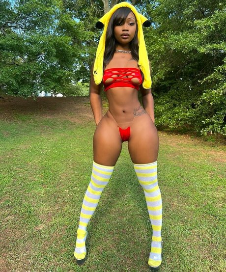 Daalischus ヌードのポルノスター ギャラリー