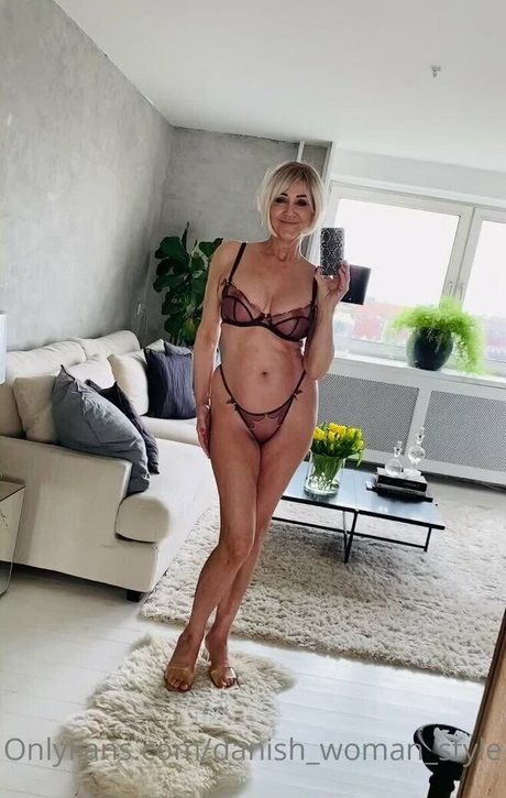 Danish Woman Style ポルノ女優 画像