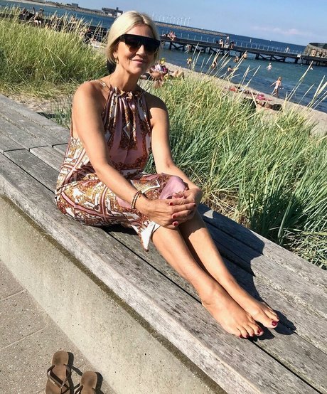 巨尻熟女オンリーファンズ セクシーヌード 写真