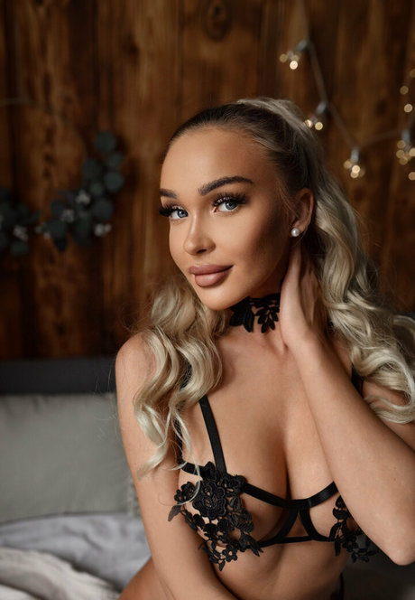 アマチュアセックスオンリーファンズ ホットポルノ 画像