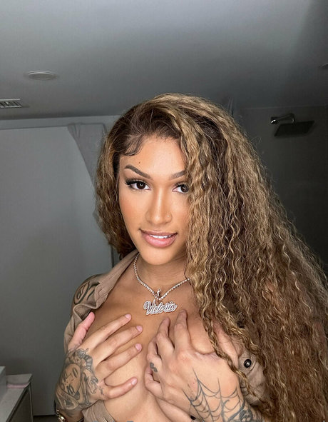 アジアン潮吹き オンリーファンズ アートxxx 画像