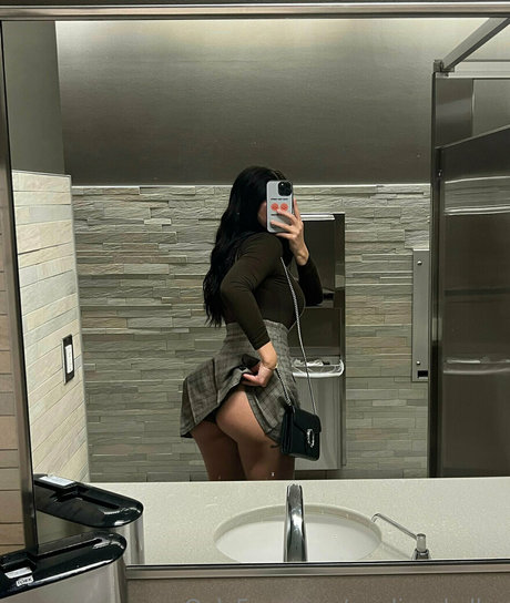 madisonkeller ヌードモデル アーカイブ