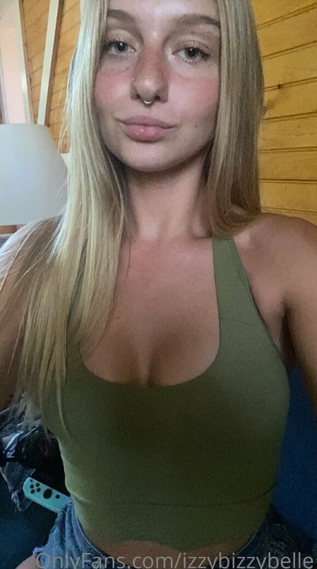 izzybizzybelle 限定モデル 画像