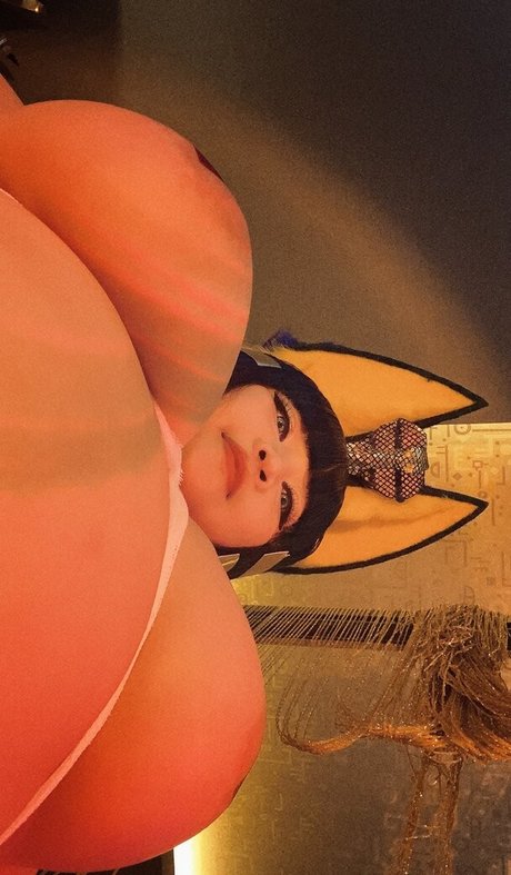 美しいベイビーオンリーファンズ 無料裸 写真