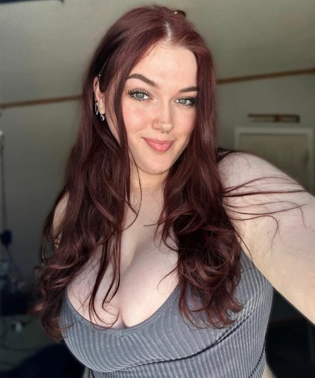 Omwhore ポルノスター 美しい 画像