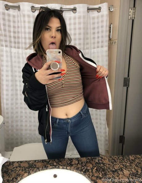 erynn ポルノスター 独占 写真