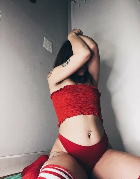 al13nxb1tch トップスター 写真