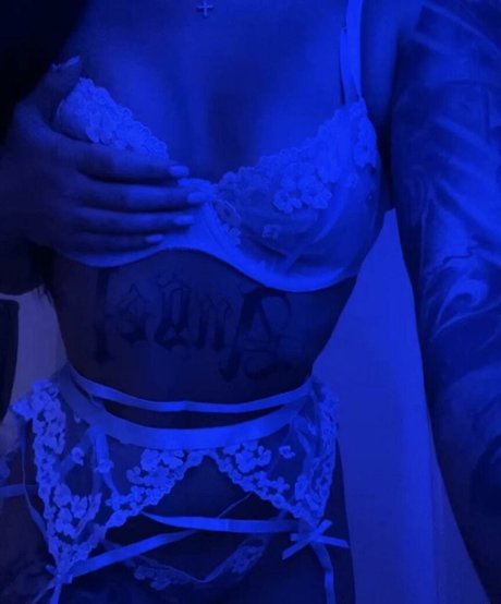 成熟したラテン系オンリーファンズ 裸 アーカイブ