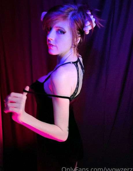 セクシーな妻オンリーファンズ アートポルノ 画像