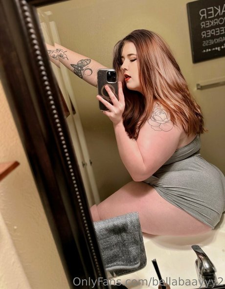 ニューハーフが男とセックスするオンリーファンズ ホットポルノ 写真