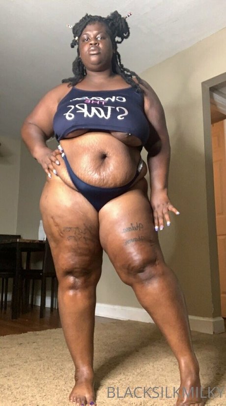 ビーチセックスオンリーファンズ セクシーヌード 写真