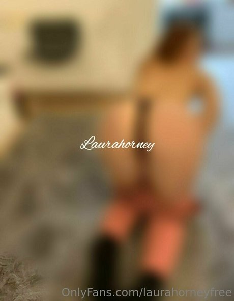 laurahorneyfree ポルノスター ホット 写真