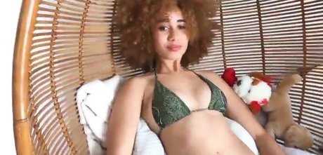 xulanichristine 可愛いモデル 画像