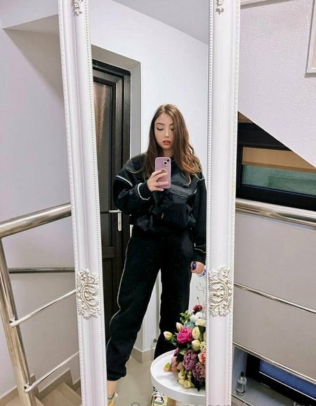 興奮したオンリーファンズ ホットヌード 写真