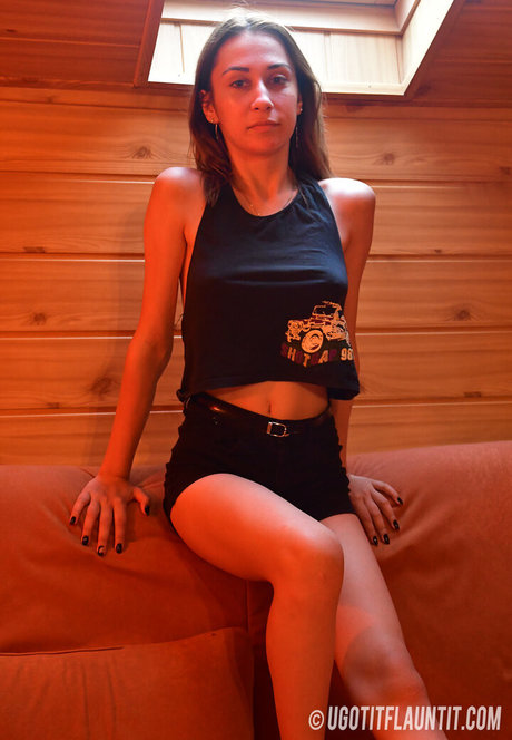 ボディビルダーヌードオンリーファンズ トップ 写真