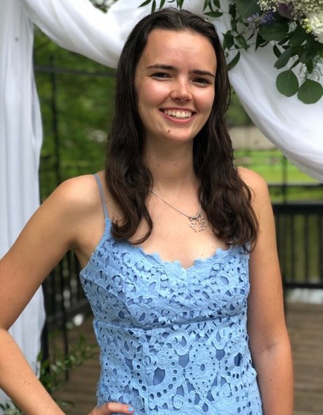 アマチュアディープスロートオンリーファンズ ベスト 写真