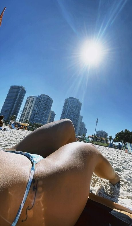 Carla Bruno トップスター 写真