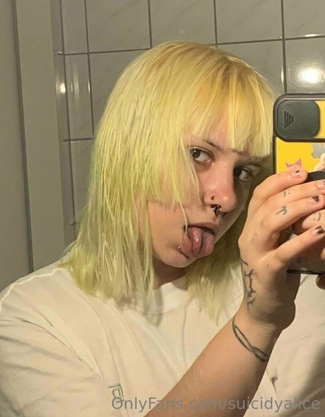 POVオンリーファン セクシーヌード 画像